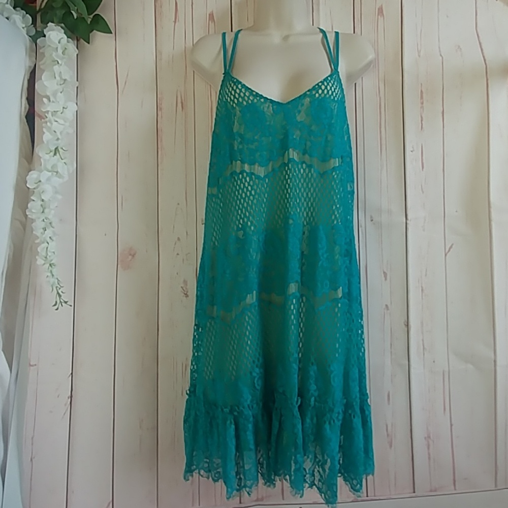 Trixxi Aqua Strappy Midi Lace Dress
